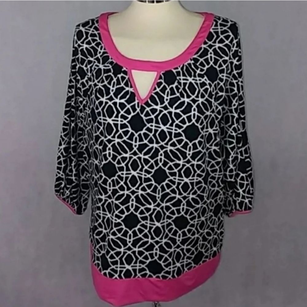 New‎ York & Company top! Pink white & black